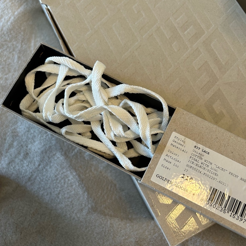 #Golden Goose white sneakers & silver worn once’s woman or men size 37, - Picture 4 of 16